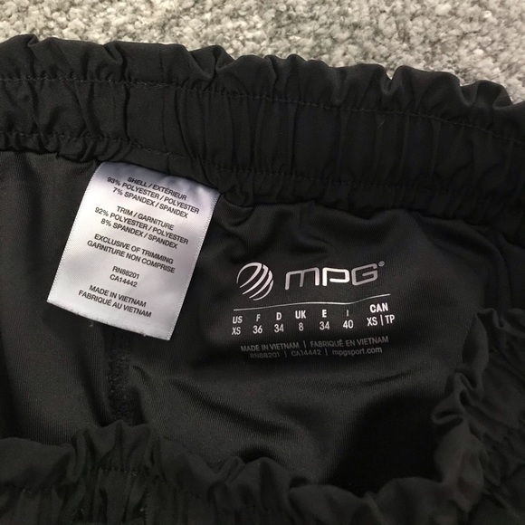 🍒3 for $12 - Black Athletic Shorts - Picture 3 of 6